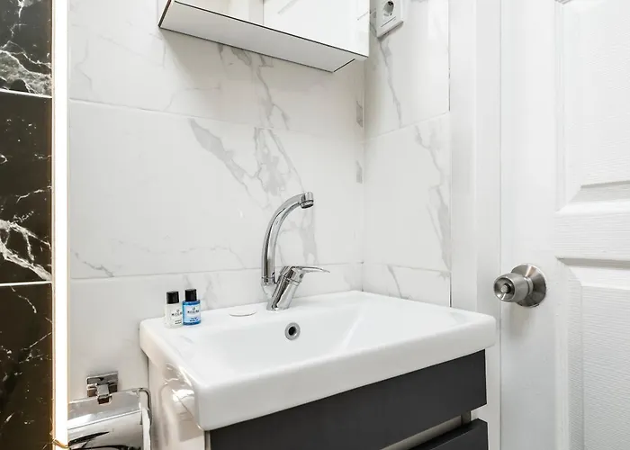 Ayka Old Ξενοδοχείο